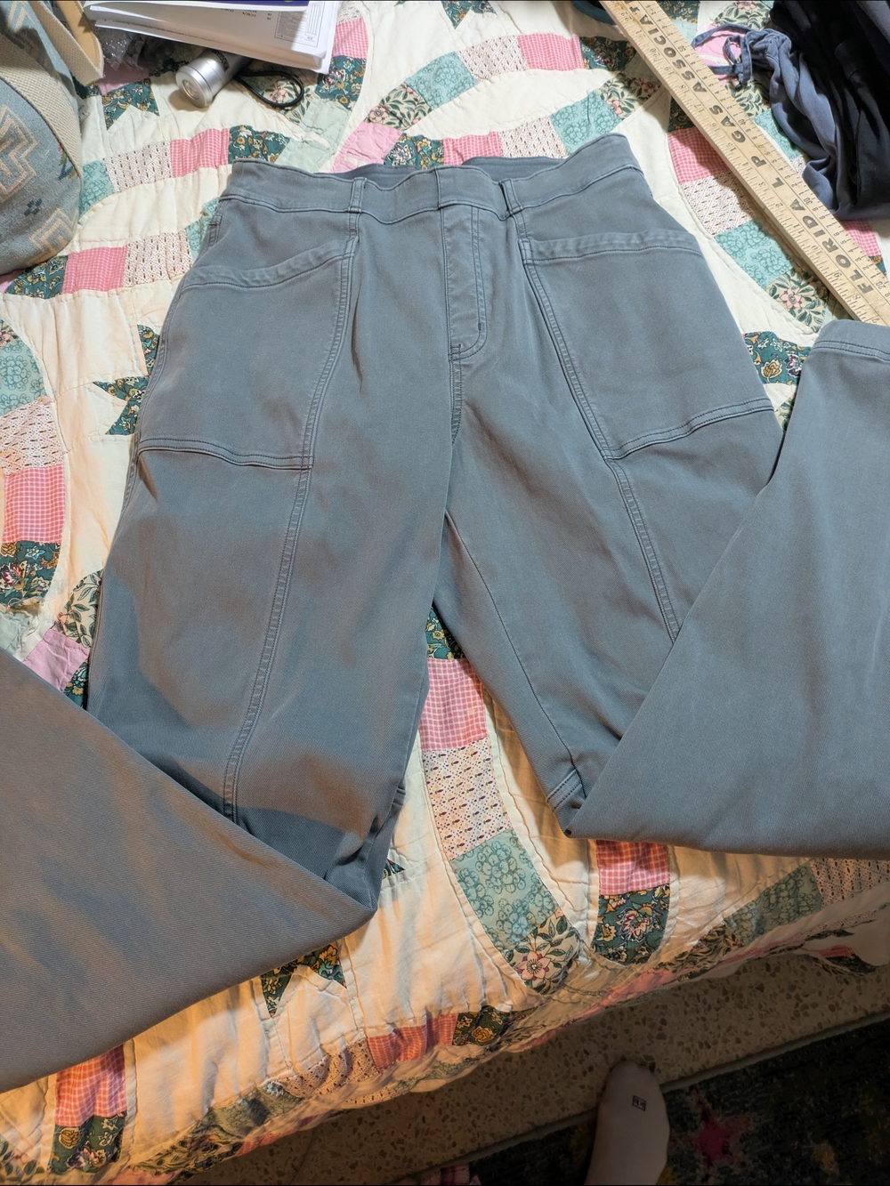 Women's Utility Jogger Pants in Slate Gray